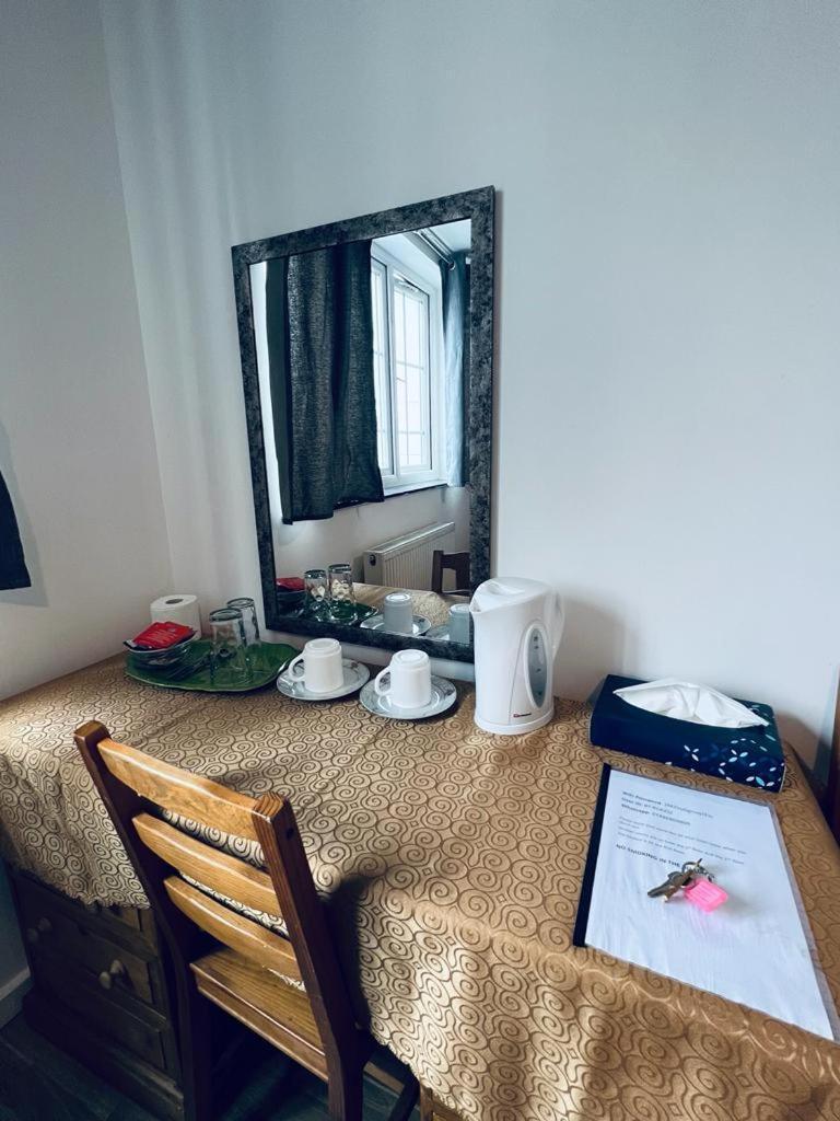 Jey'S Flat Apartment Liverpool Bagian luar foto